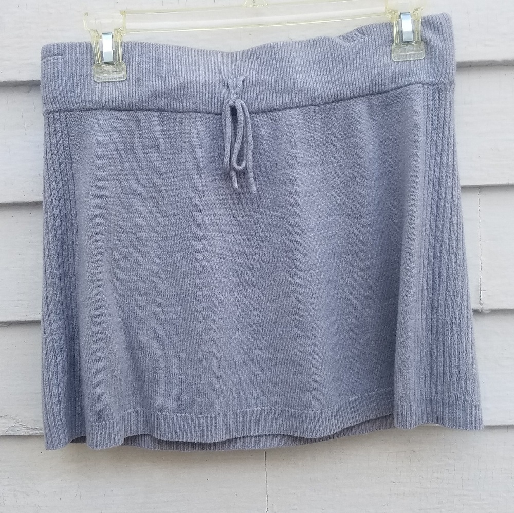 MOSSIMO Gray Knit Skirt Size S
